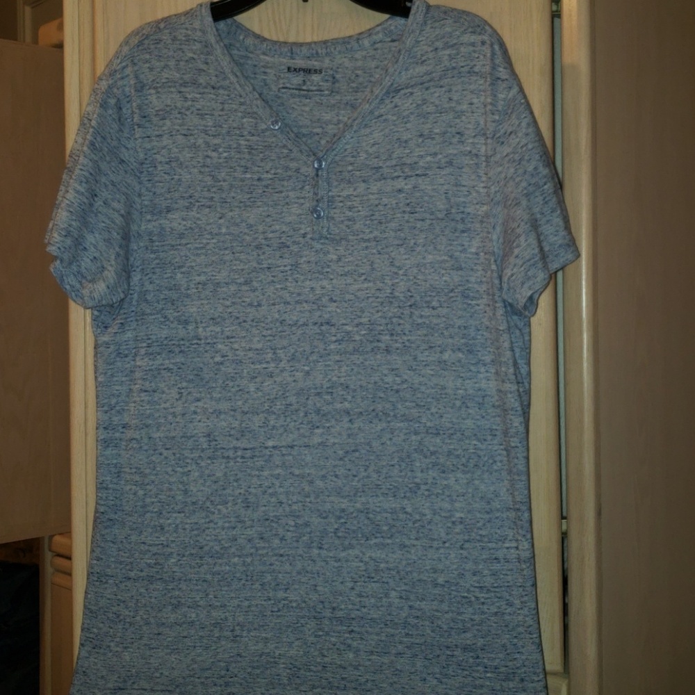 Men's Express 3 button Tshirt